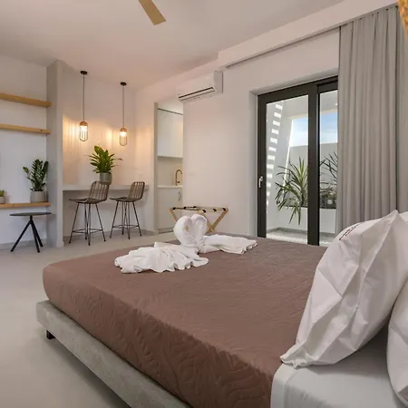 Serenity Luxury Agrilia ホテル