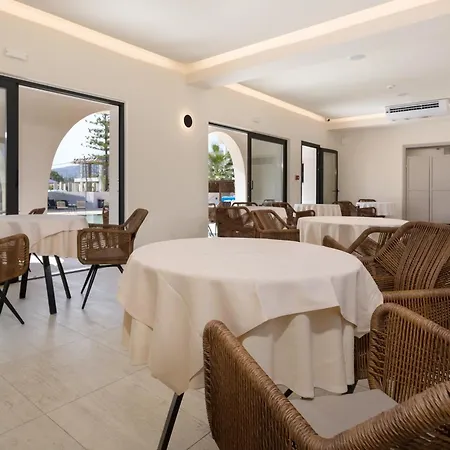 Serenity Luxury Agrilia Szálloda